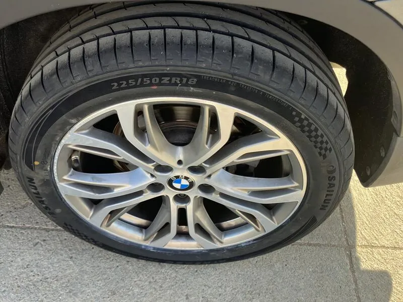 BMW X1 sDrive18i - foto 22
