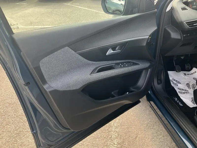 Peugeot 3008 1.5 BlueHDi Active Pack (CM) - foto 11