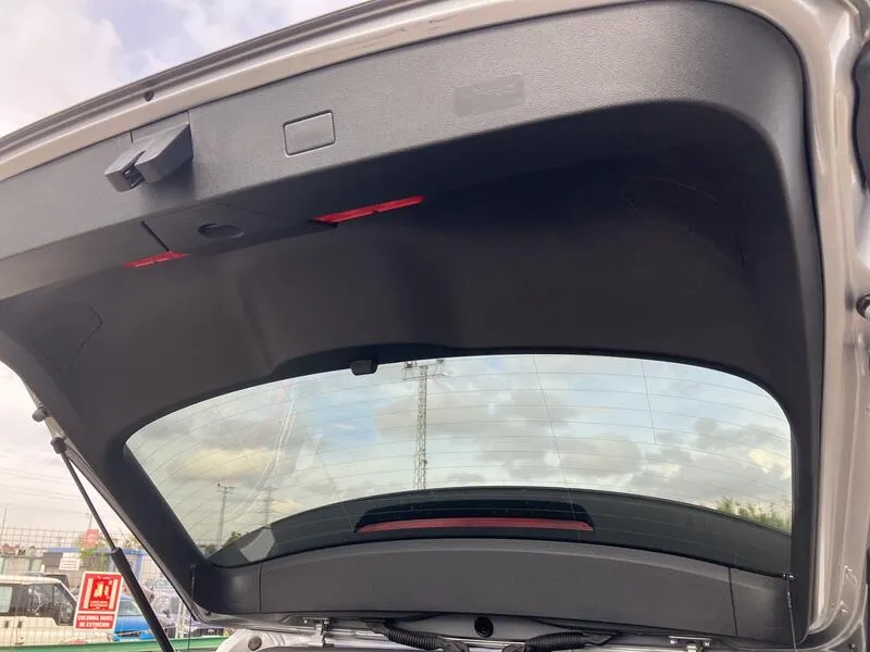 Volkswagen T-Roc R-Line 1.5 TSI DSG - foto 28