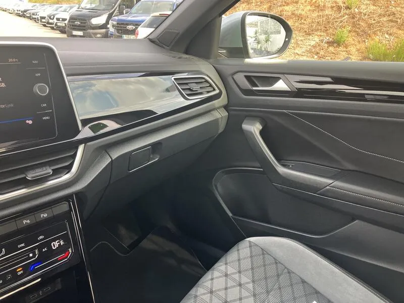 Volkswagen T-Roc R-Line 1.5 TSI DSG - foto 20