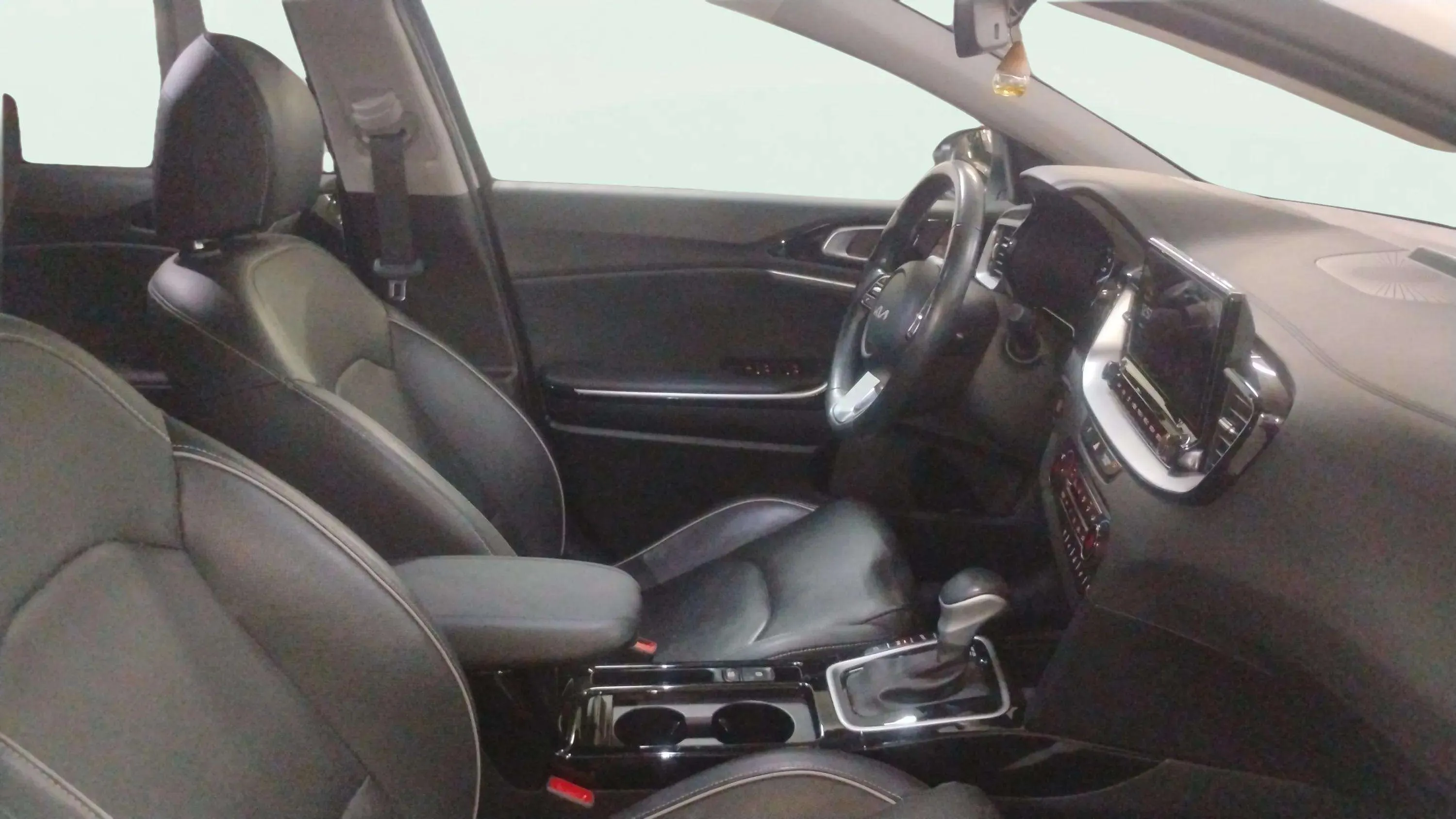 Kia XCeed 1.6 GDi PHEV E-Tech - foto 22