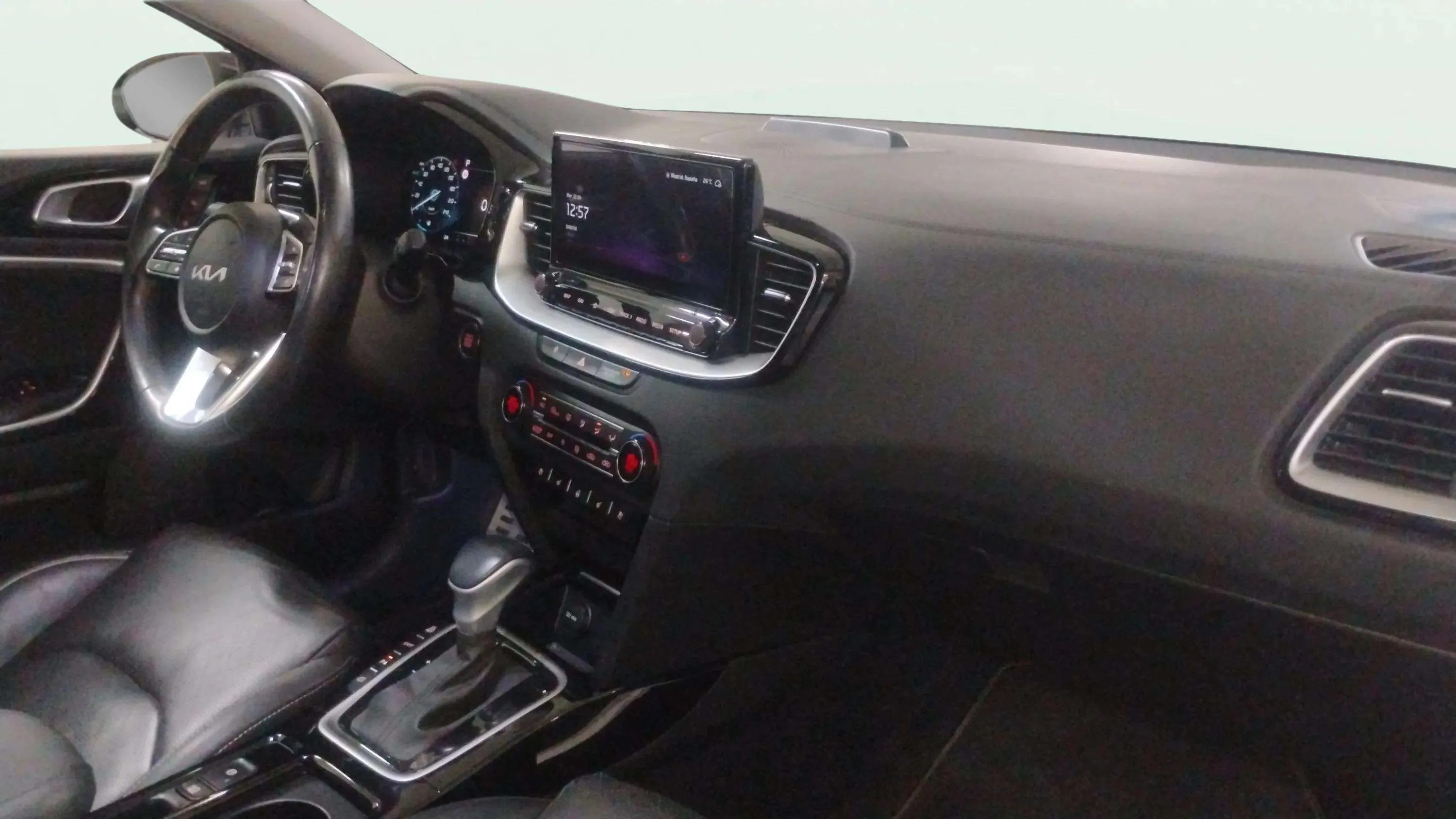 Kia XCeed 1.6 GDi PHEV E-Tech - foto 21