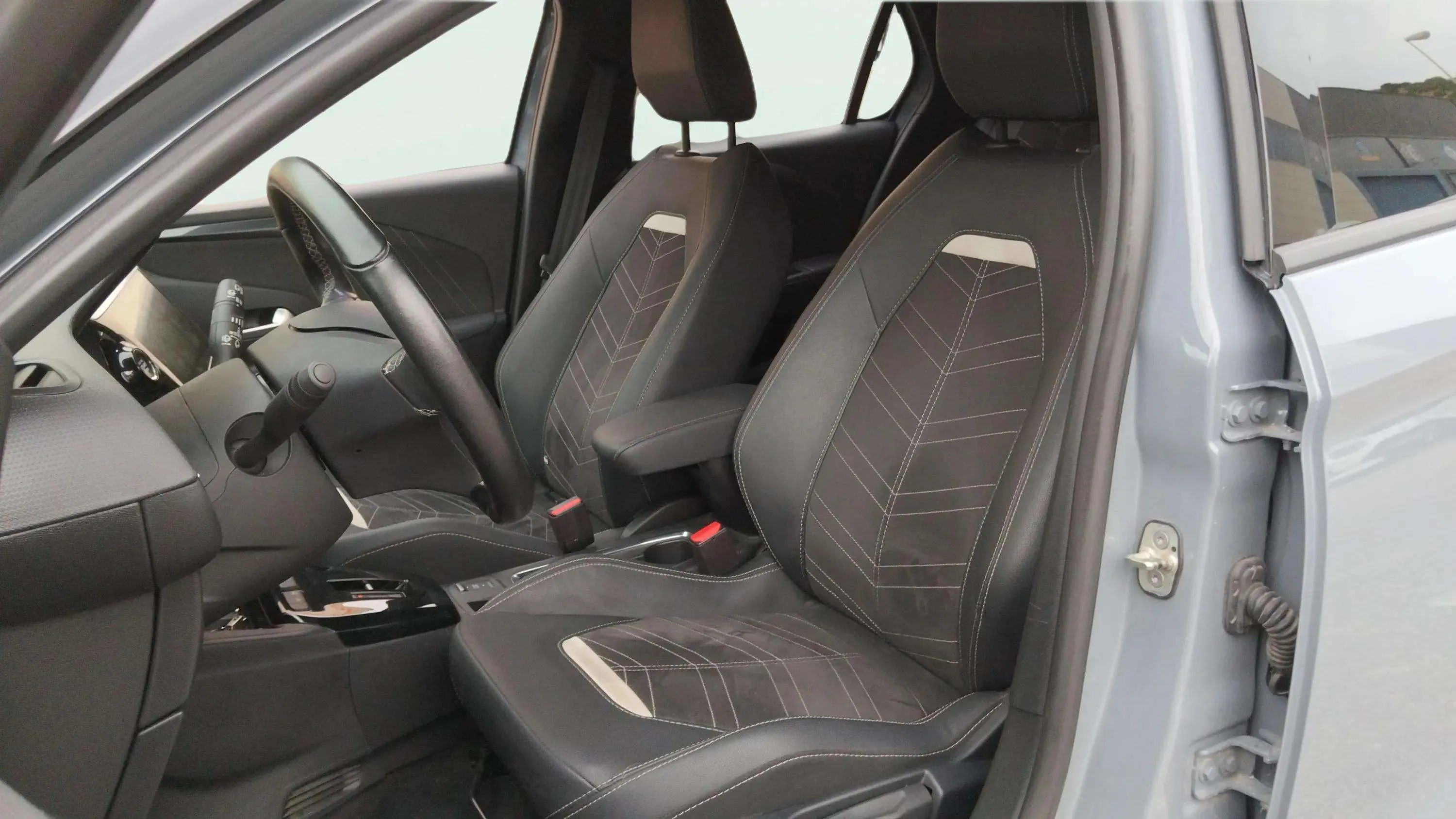 Opel Corsa 50kWh GS - foto 23