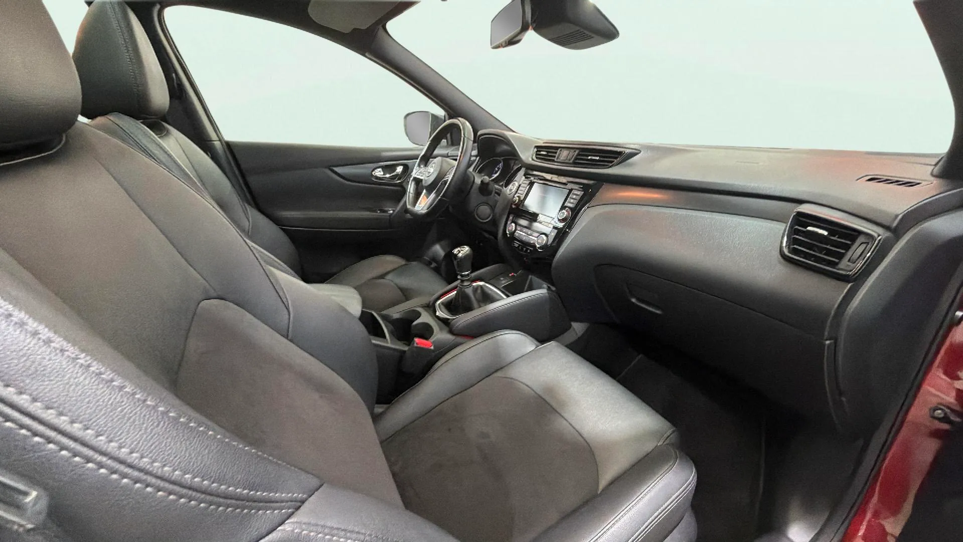 Nissan Qashqai DIG-T E6D N-TEC - foto 12