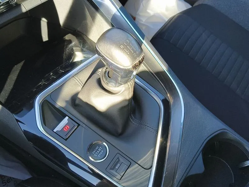 Peugeot 3008 1.2 PureTech Active Pack - foto 14