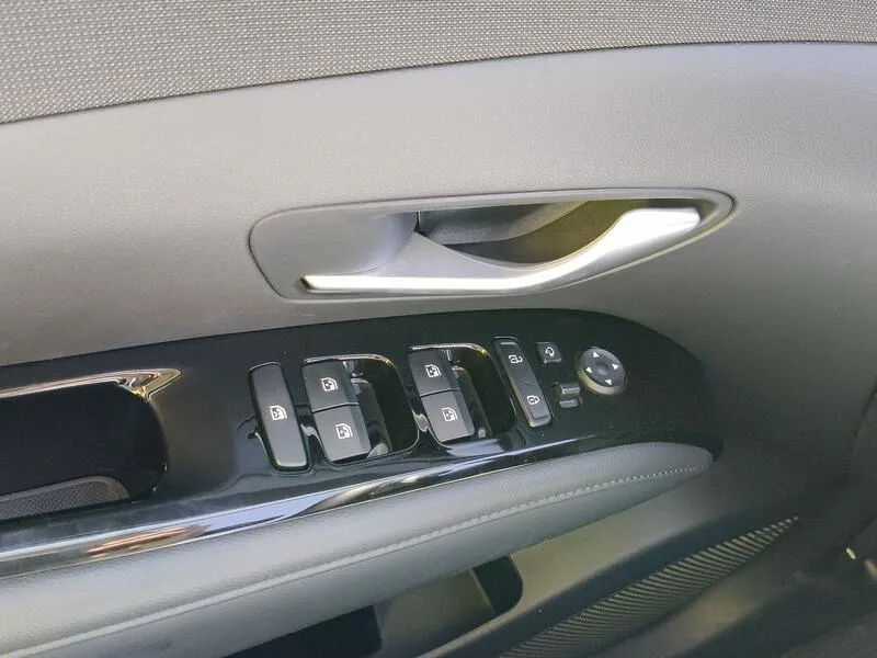 Hyundai Tucson 1.6 T-GDi 48V Tecno - foto 27