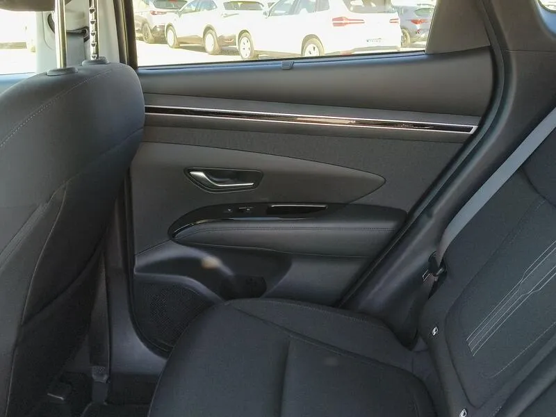Hyundai Tucson 1.6 T-GDi 48V Tecno - foto 30