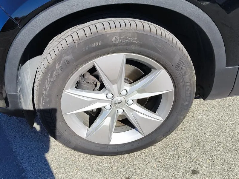 Volvo XC40 2.0 B3 G Core - foto 47