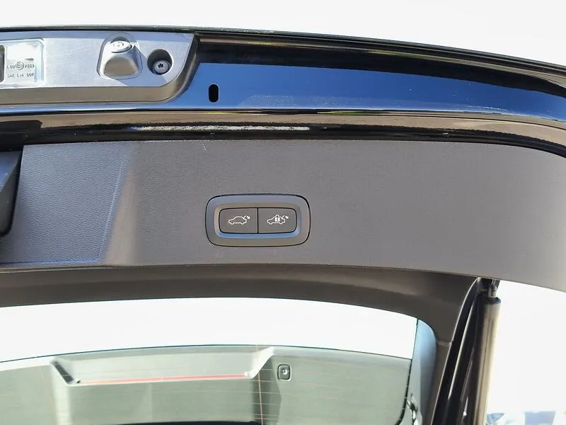 Volvo XC40 2.0 B3 G Core - foto 40
