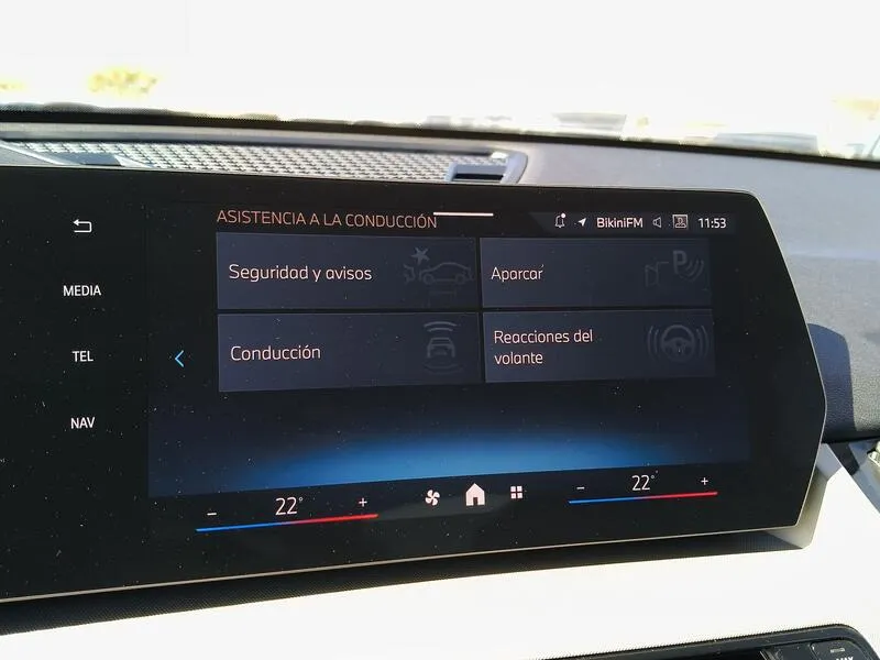 BMW X2 sDrive18d - foto 17