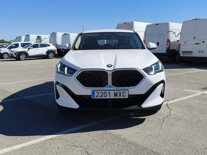 BMW X2 sDrive18d - foto 9