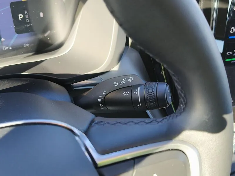 Volvo XC60 2.0 B4 D Core - foto 25