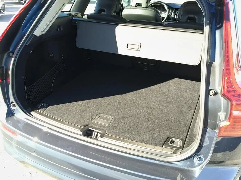 Volvo XC60 2.0 B4 D Core - foto 40