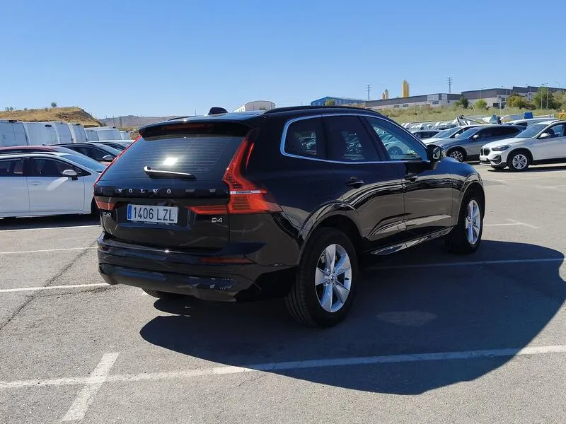 Volvo XC60 2.0 B4 D Core - foto 6