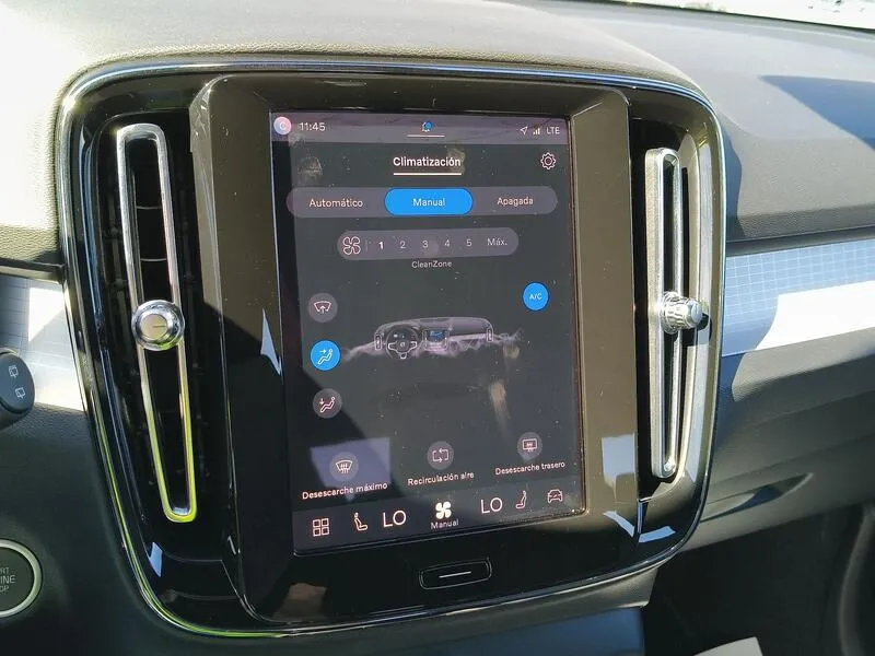 Volvo XC40 2.0 B3 G Core - foto 11