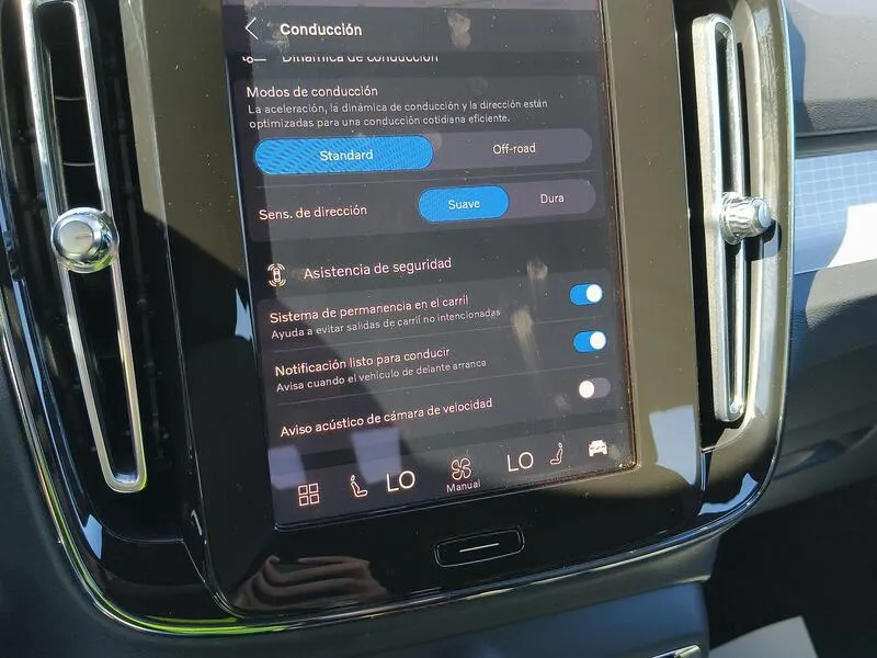 Volvo XC40 2.0 B3 G Core - foto 19