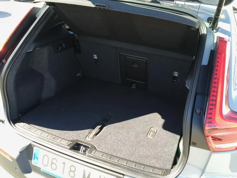 Volvo XC40 2.0 B3 G Core - foto 41