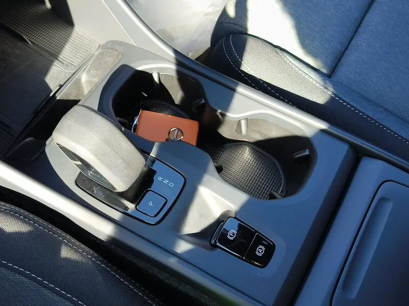 Volvo XC40 2.0 B3 G Core - foto 13