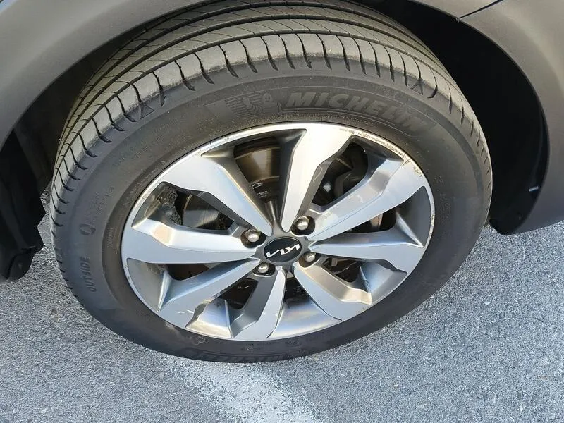 Kia Stonic 1.0 T-GDi MHEV iMT Concept - foto 38