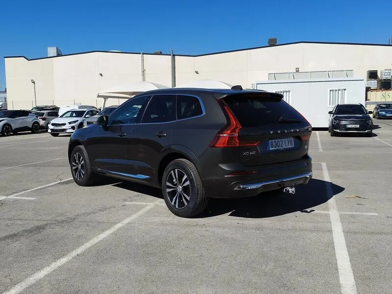 Volvo XC60 2.0 T6 AWD Recharge Inscription - foto 4