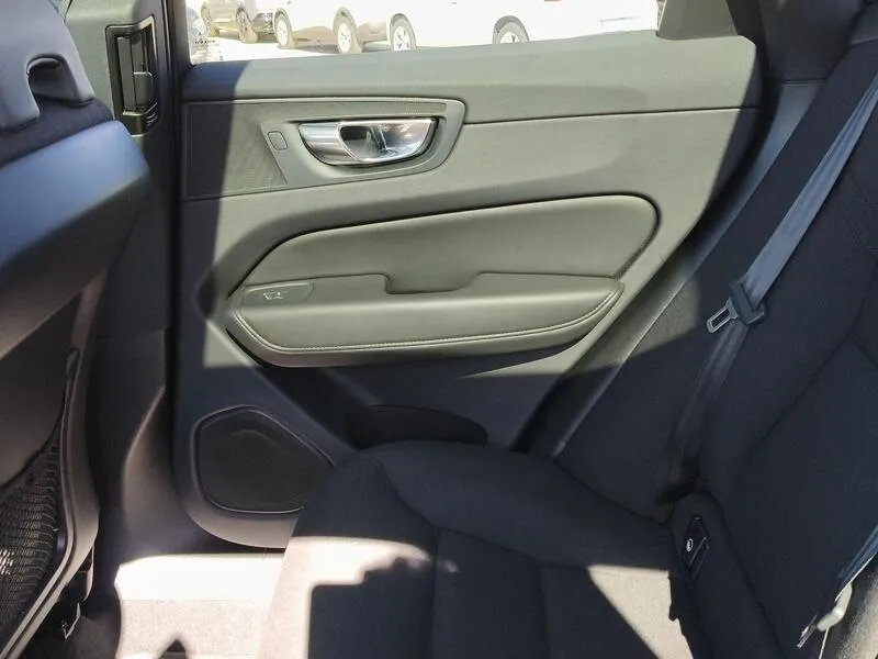 Volvo XC60 2.0 T6 AWD Recharge Inscription - foto 34