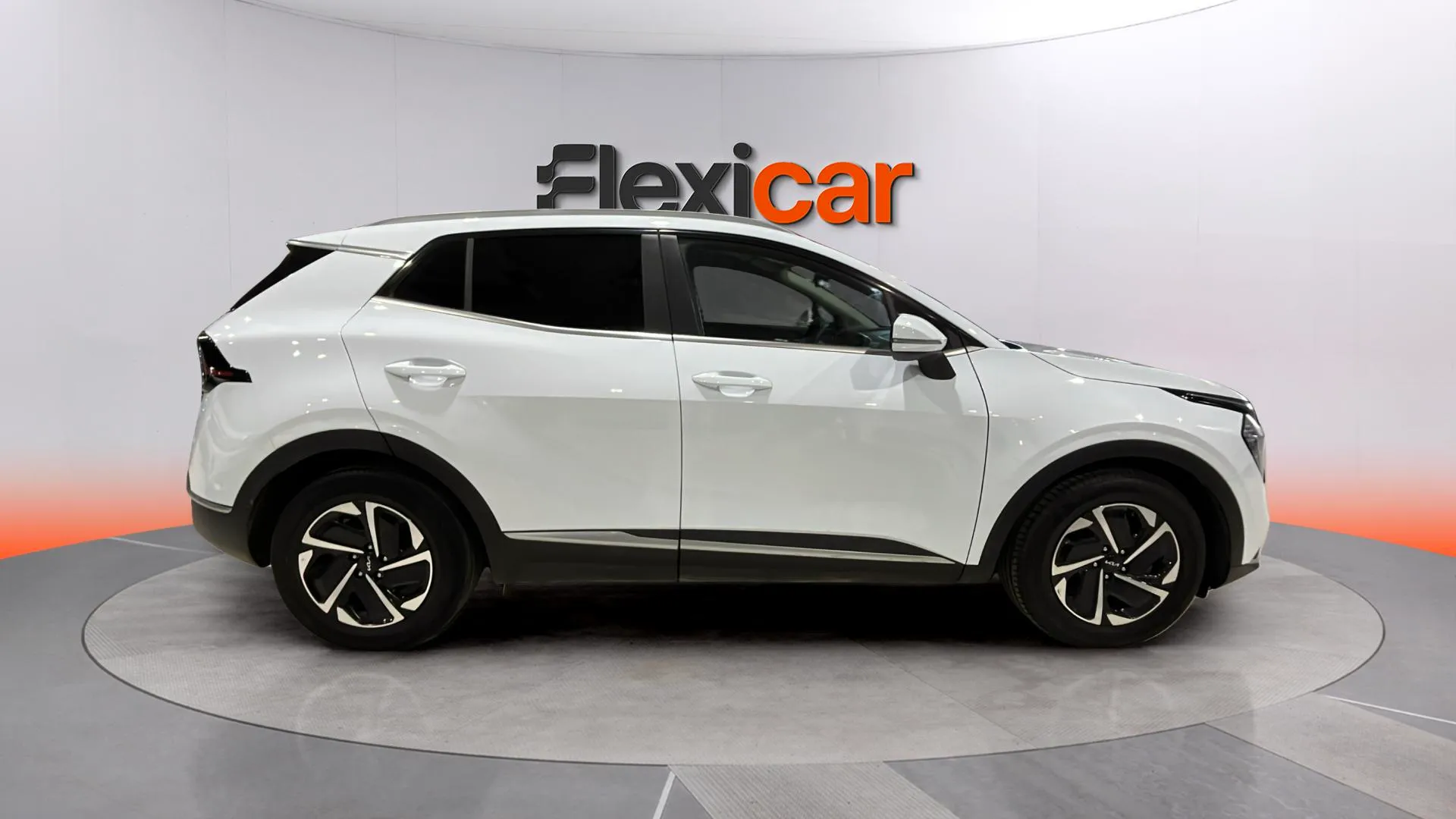 Kia Sportage 1.6 CRDi MHEV Drive 4x2 - foto 5