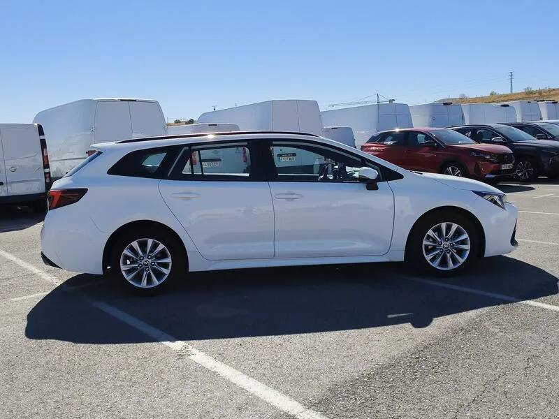 Toyota Corolla 140H Active Plus Touring Sport - foto 7