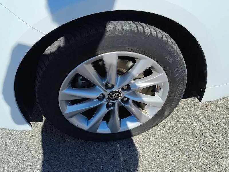 Toyota Corolla 140H Active Plus Touring Sport - foto 41