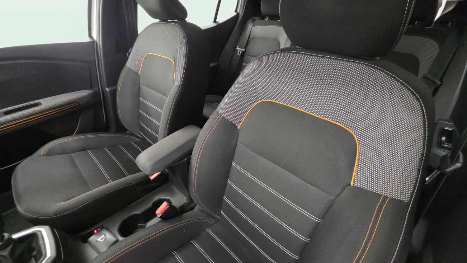 Dacia Sandero Comfort TCe - foto 22