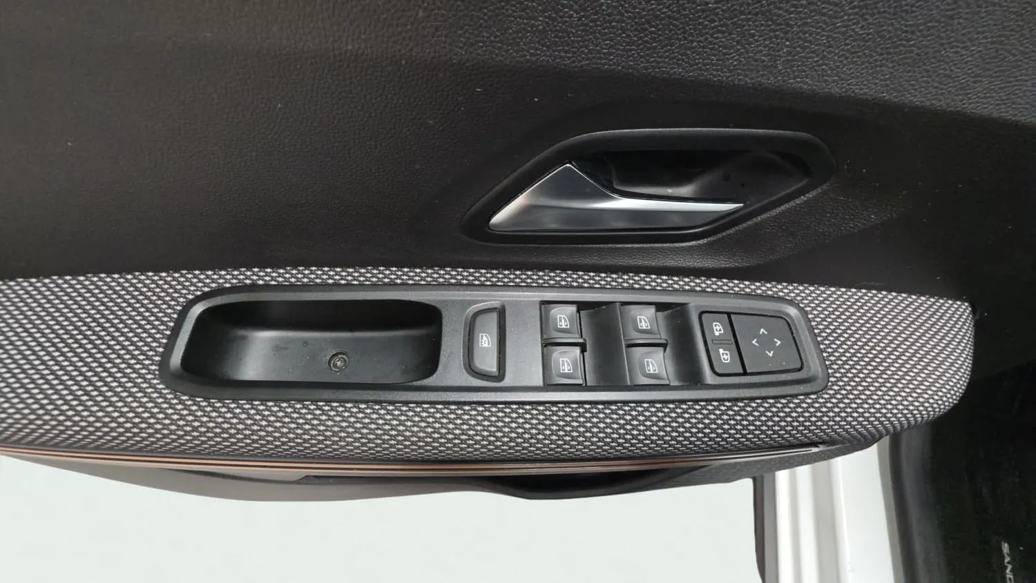 Dacia Sandero Comfort TCe - foto 19