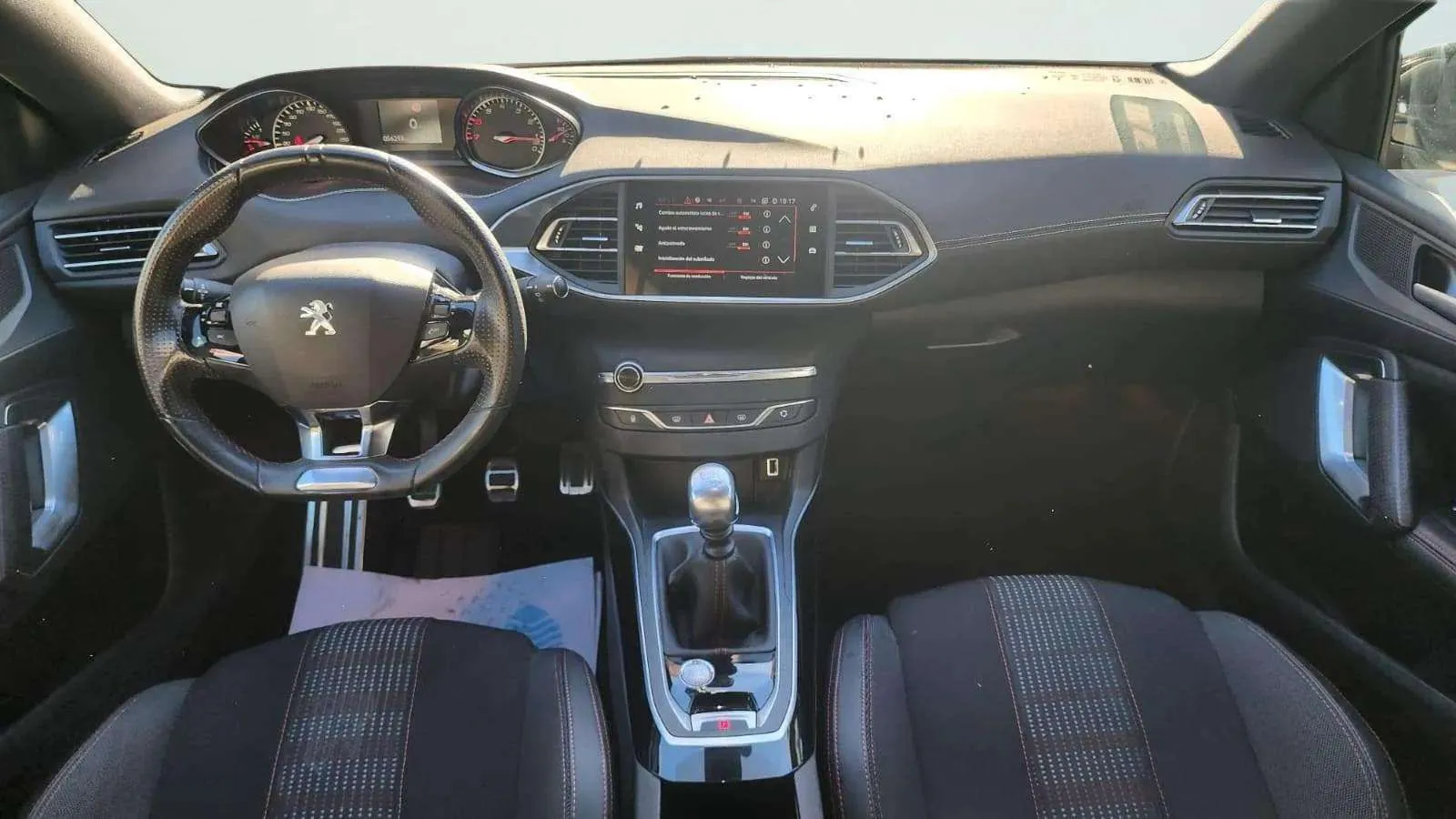 Peugeot 308 GT Line 1.2 PureTech - foto 10