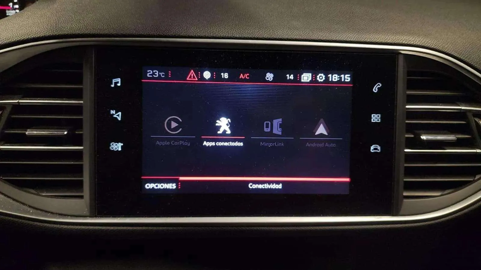 Peugeot 308 GT Line 1.2 PureTech - foto 17