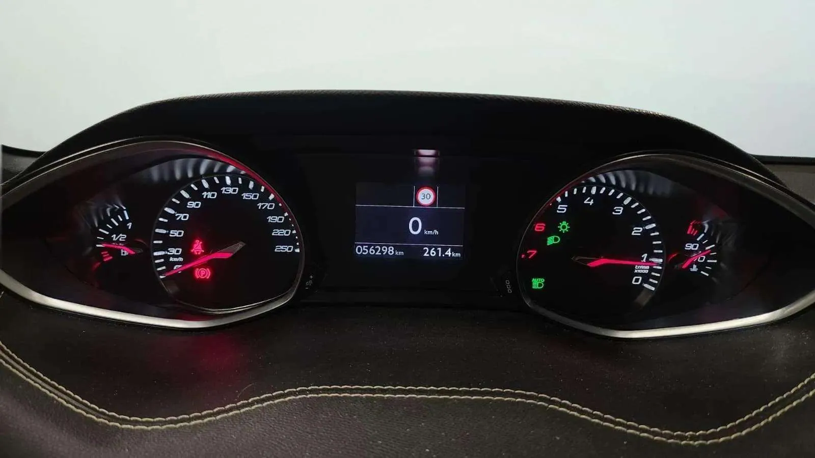 Peugeot 308 GT Line 1.2 PureTech - foto 12