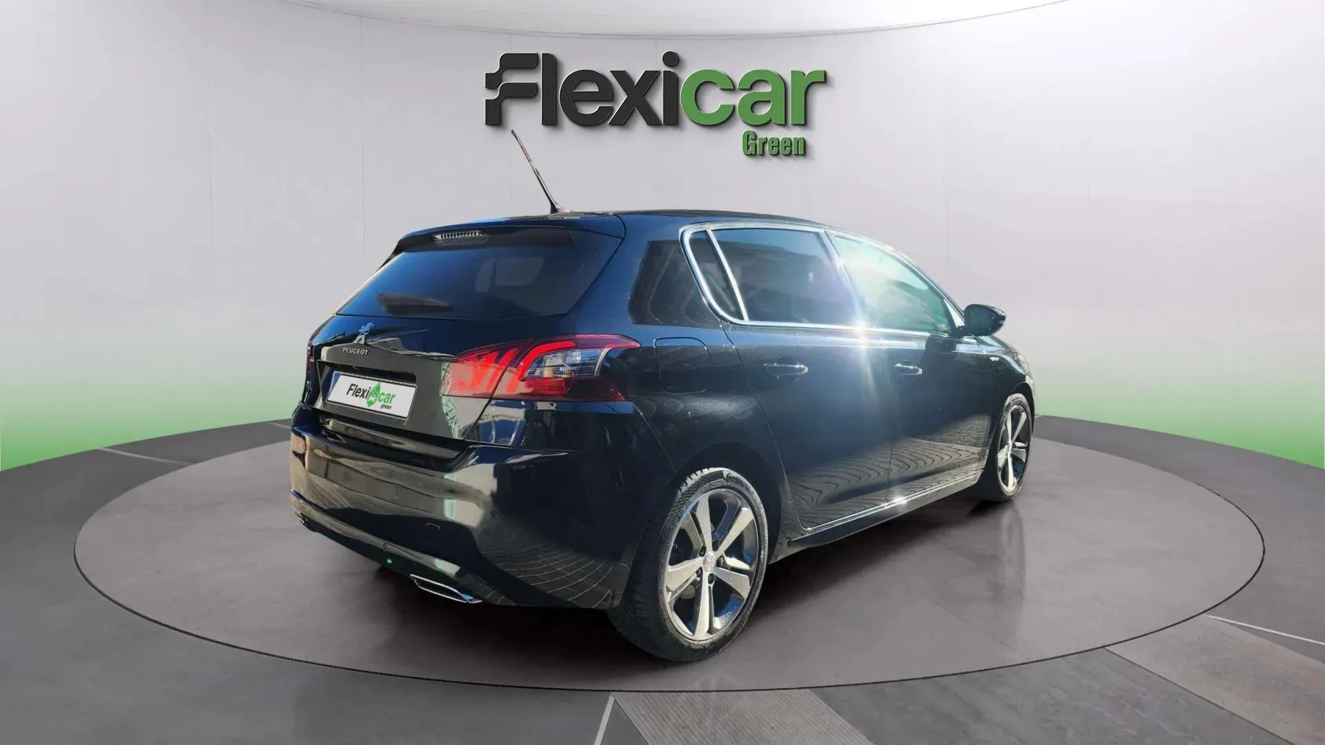 Peugeot 308 GT Line 1.2 PureTech - foto 7