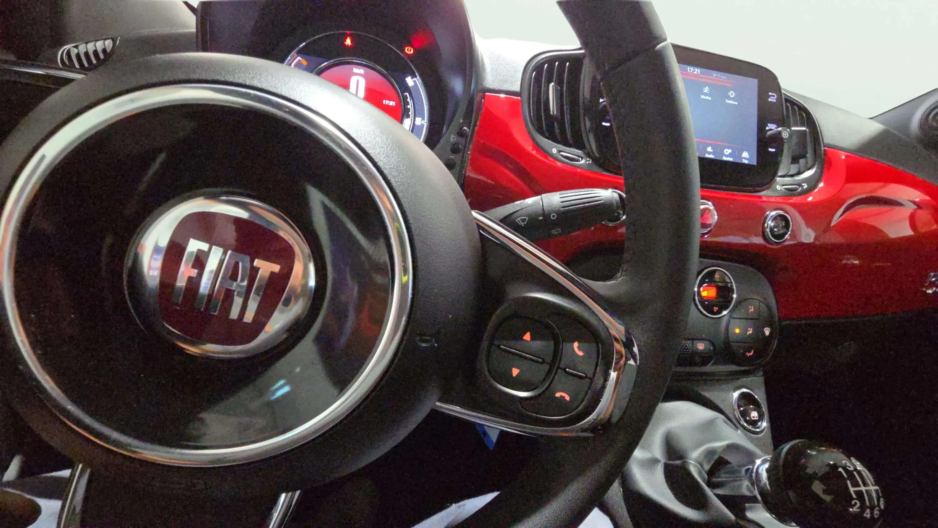 Fiat 500 Dolcevita 1.0 Hybrid - foto 23