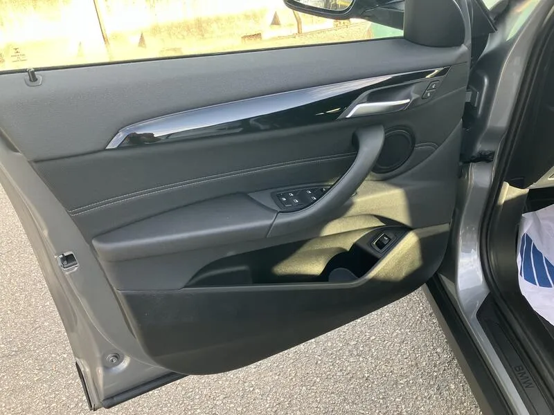 BMW X2 sDrive18i - foto 11