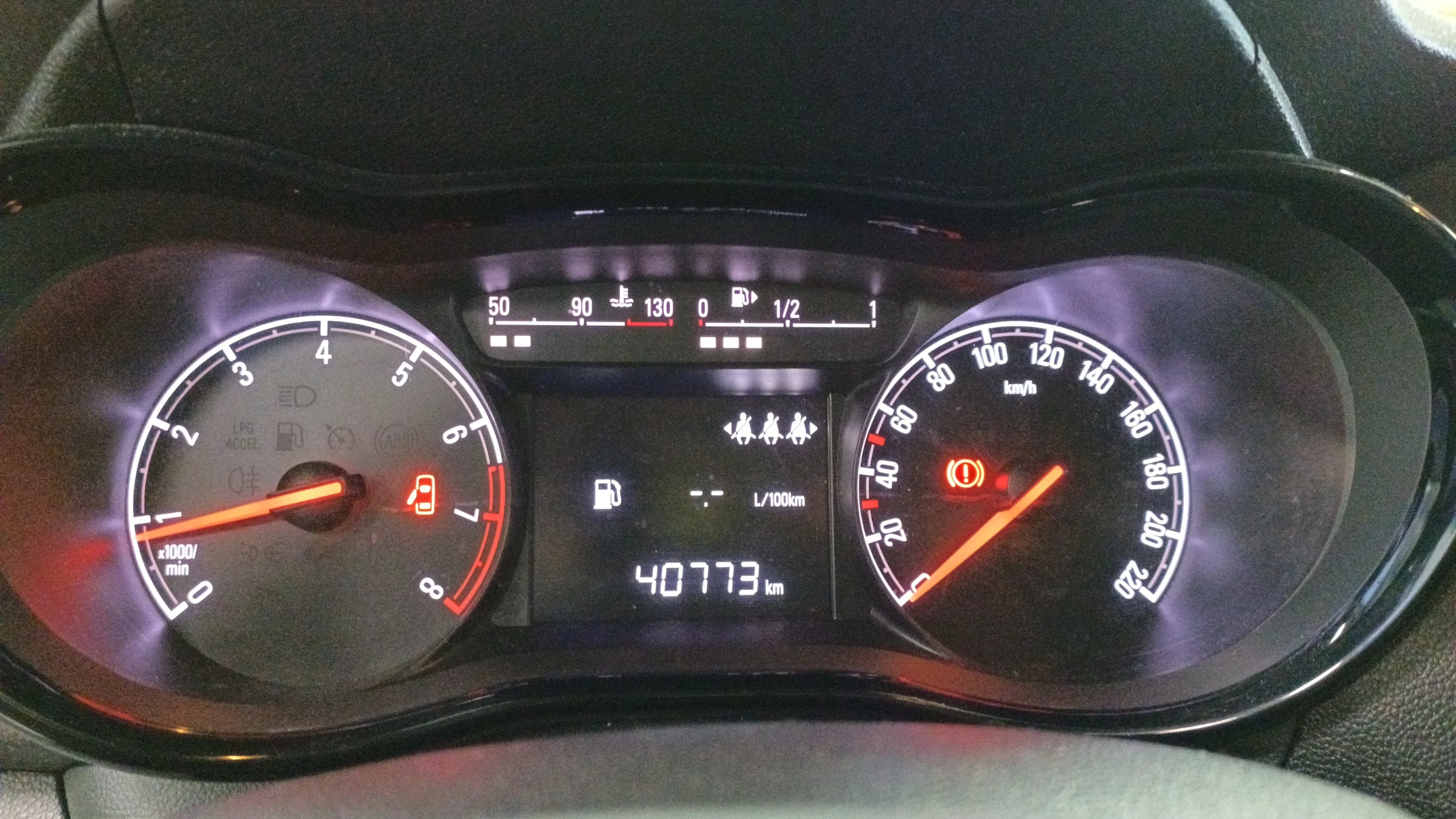 Opel Karl 1.0 Expression - foto 18