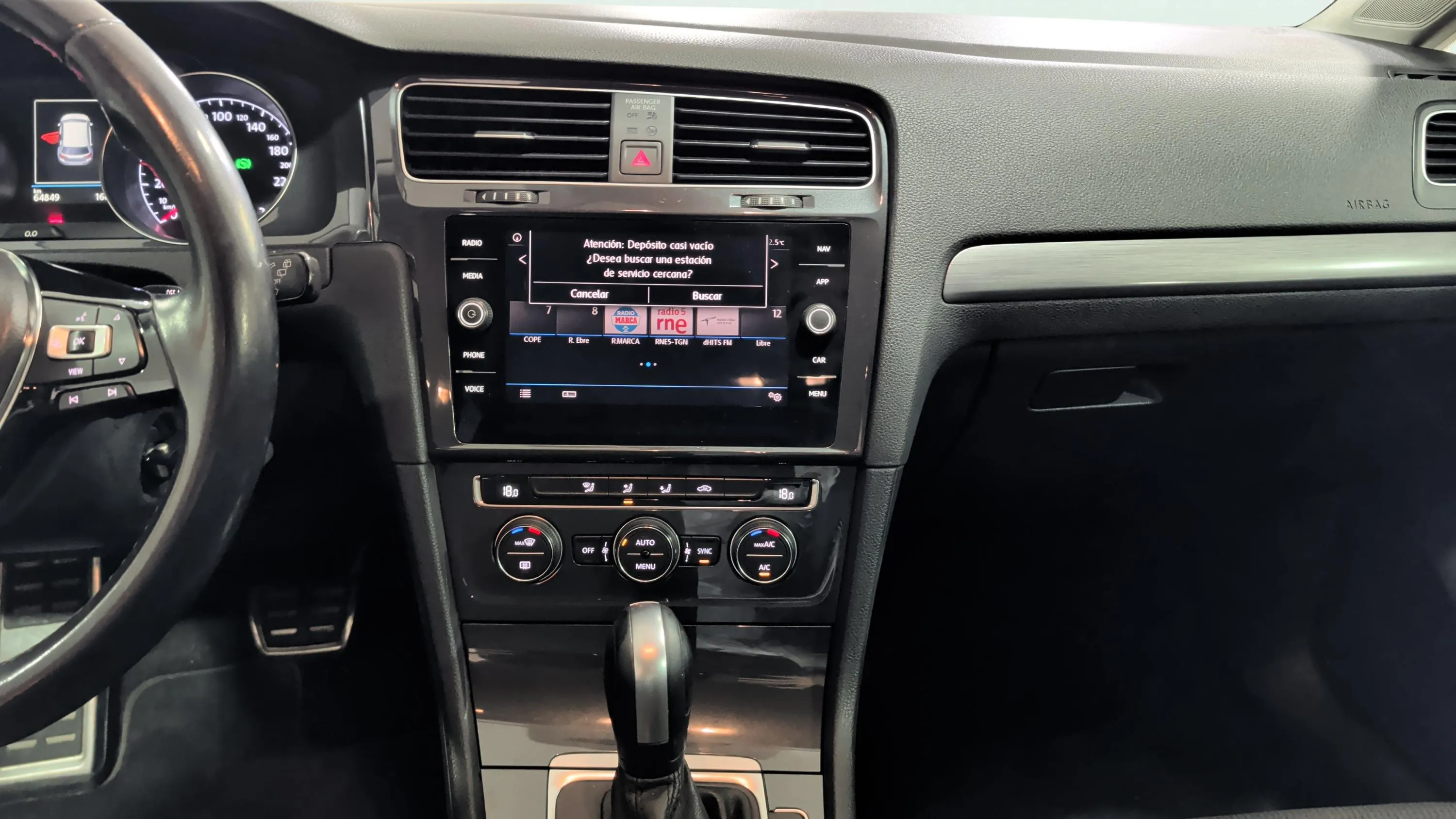 Volkswagen Golf Advance 1.5 TSI EVO DSG - foto 10