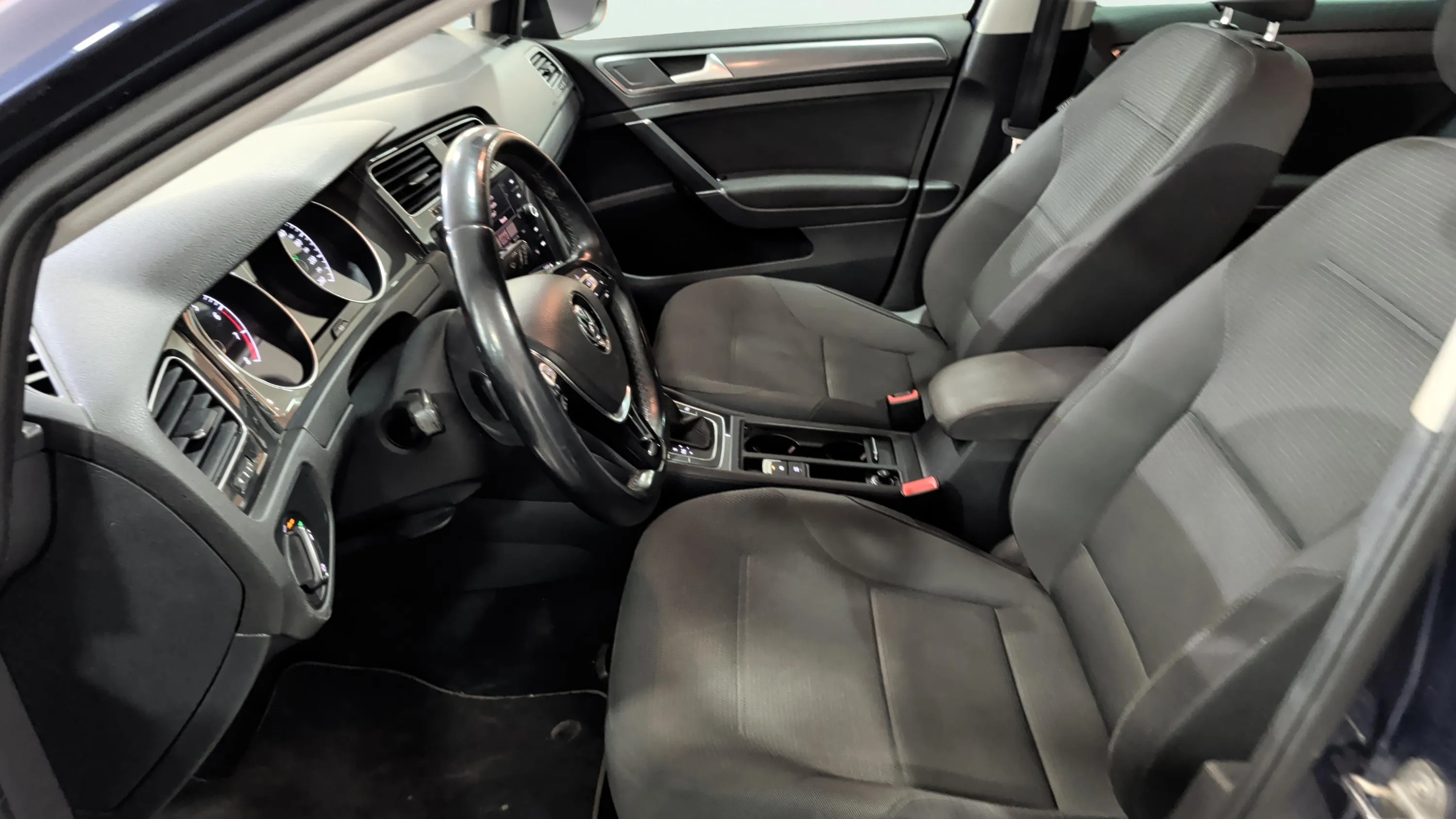 Volkswagen Golf Advance 1.5 TSI EVO DSG - foto 13