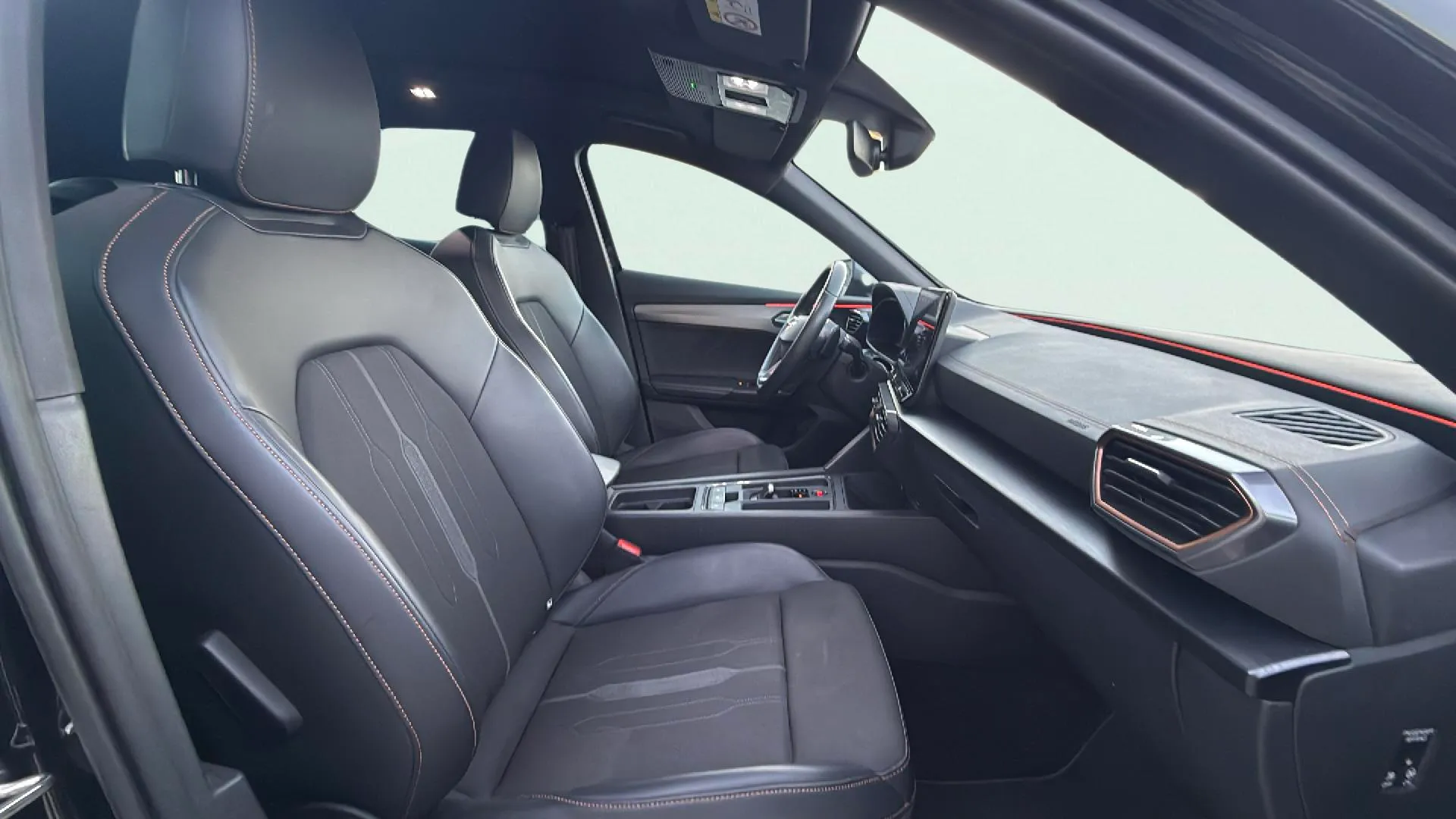 Cupra Formentor 1.5 TSI DSG - foto 18