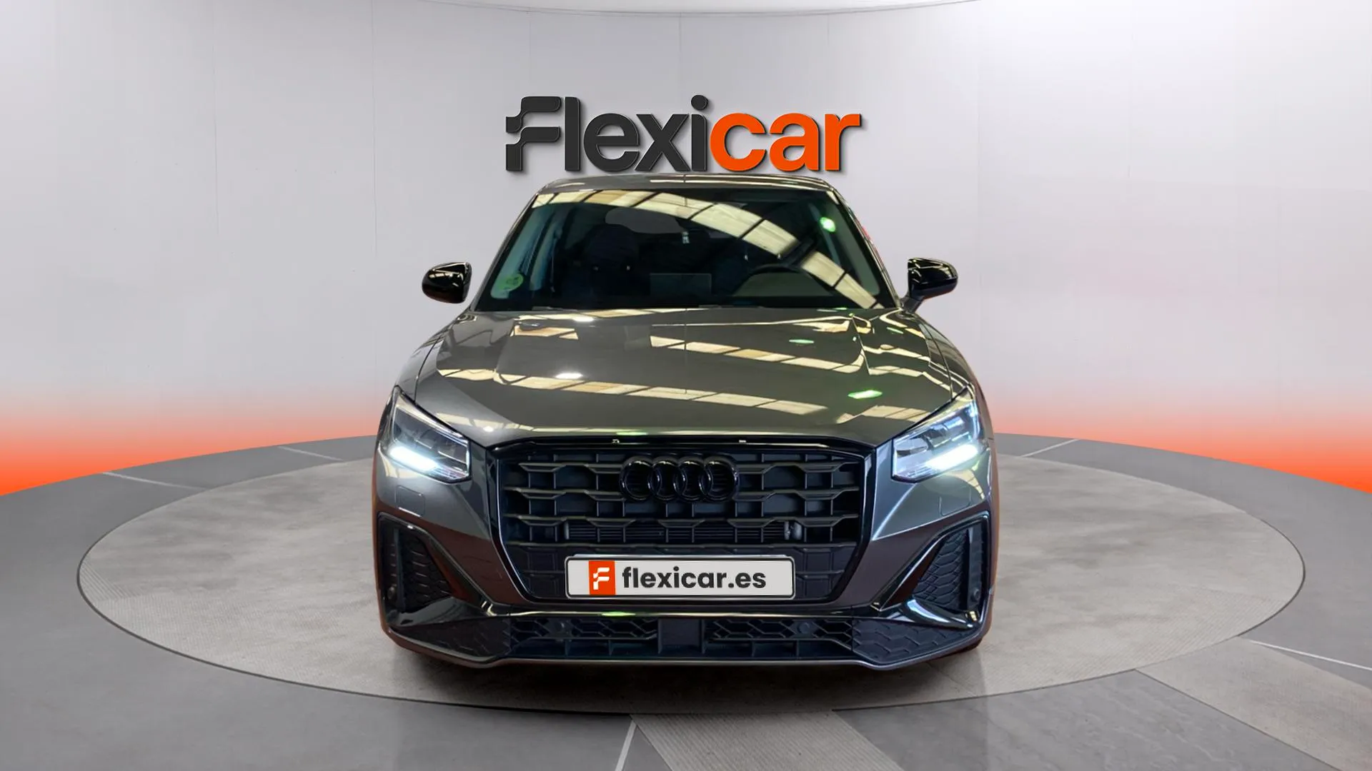 Audi Q2 S line 30 TDI - foto 2