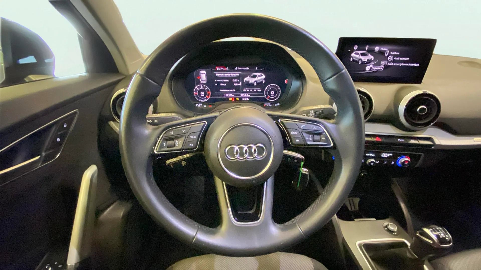 Audi Q2 S line 30 TDI - foto 18
