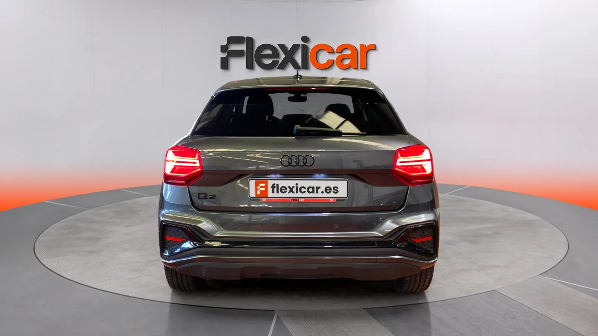 Audi Q2 S line 30 TDI - foto 6