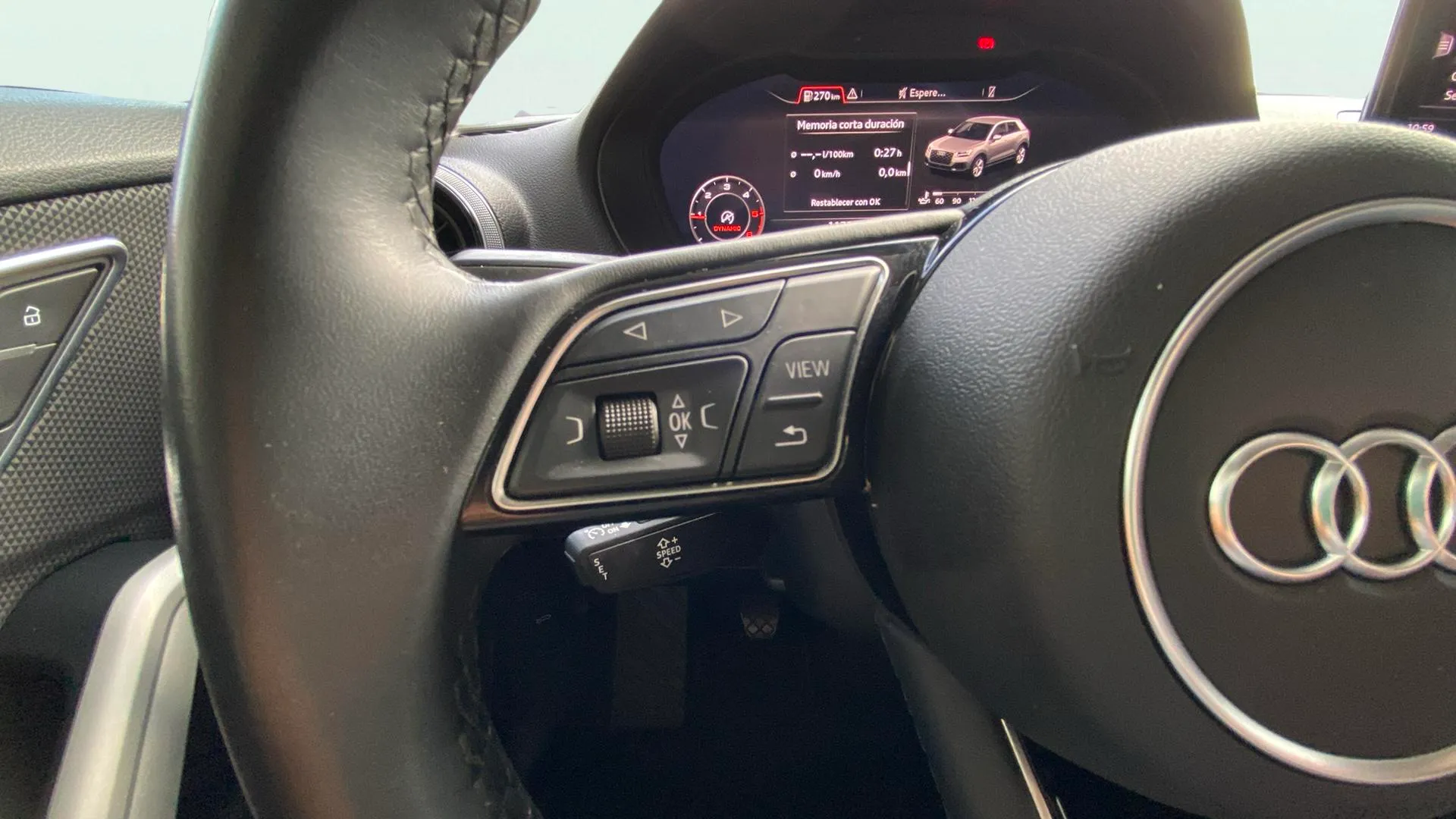 Audi Q2 S line 30 TDI - foto 19