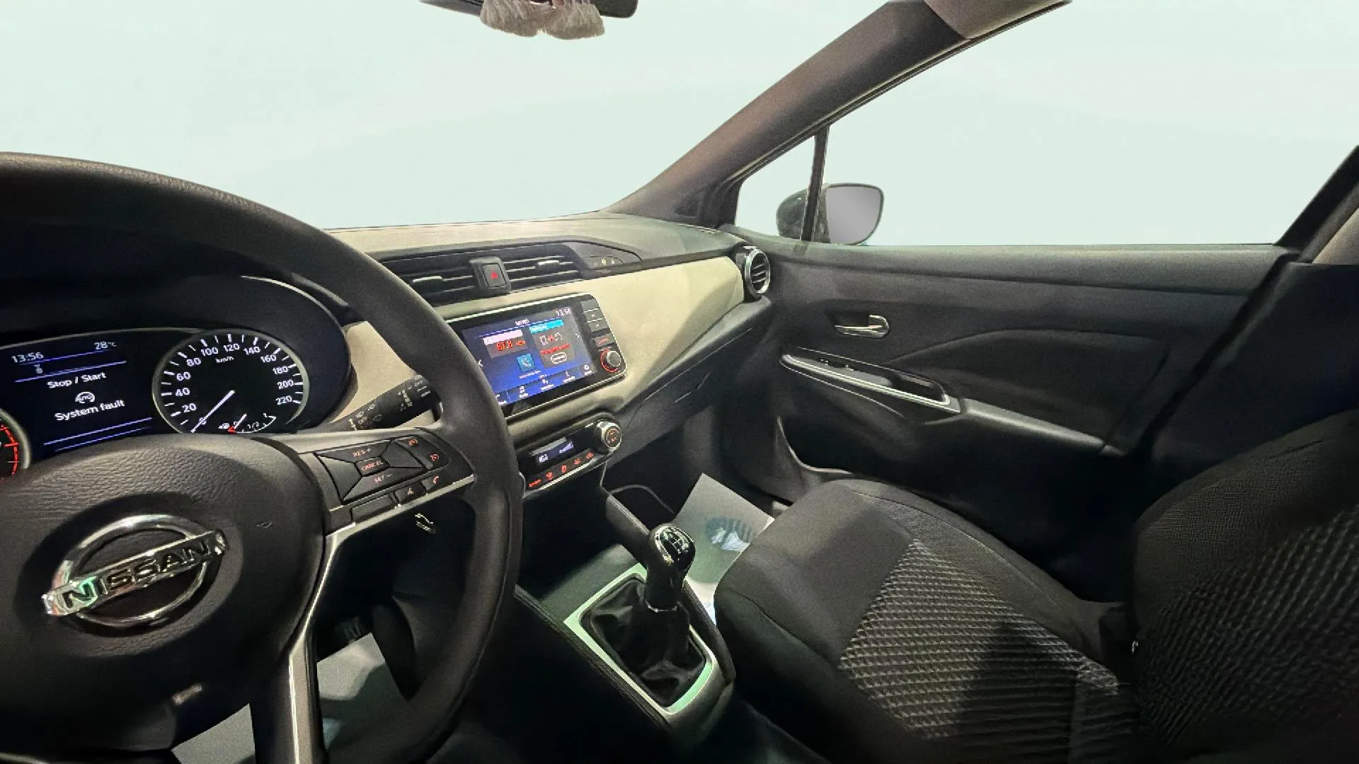 Nissan Micra IG-T E6D-F Acenta - foto 13