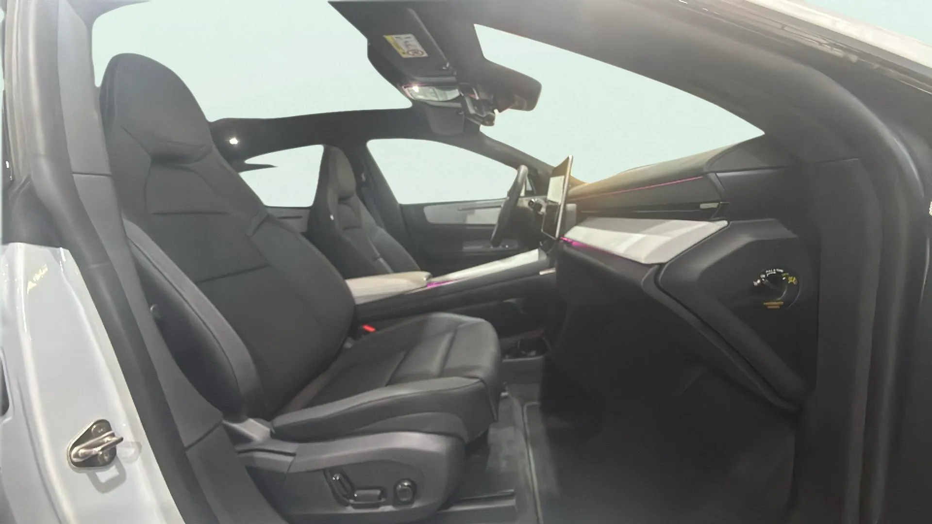 Polestar 4 Long Range Single Motor - foto 13