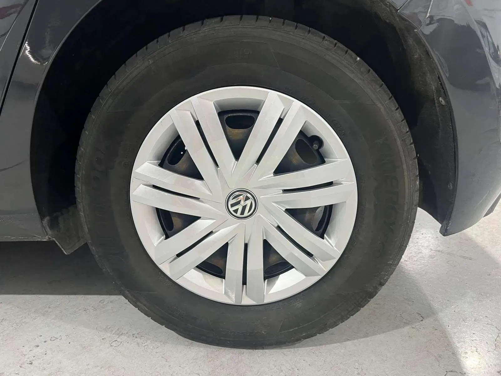 Volkswagen Polo Edition 1.0 - foto 9