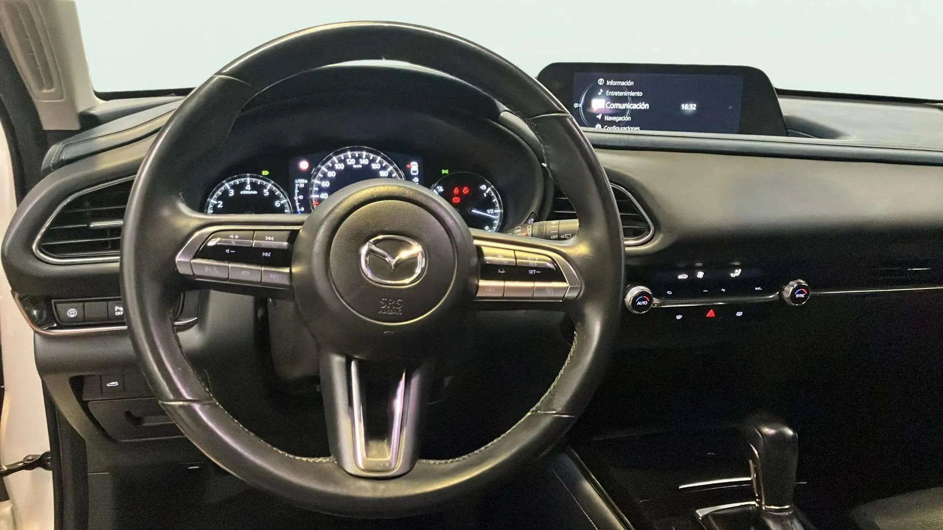 Mazda CX-30 Skyactiv-G 2.0 2WD Evolution - foto 10