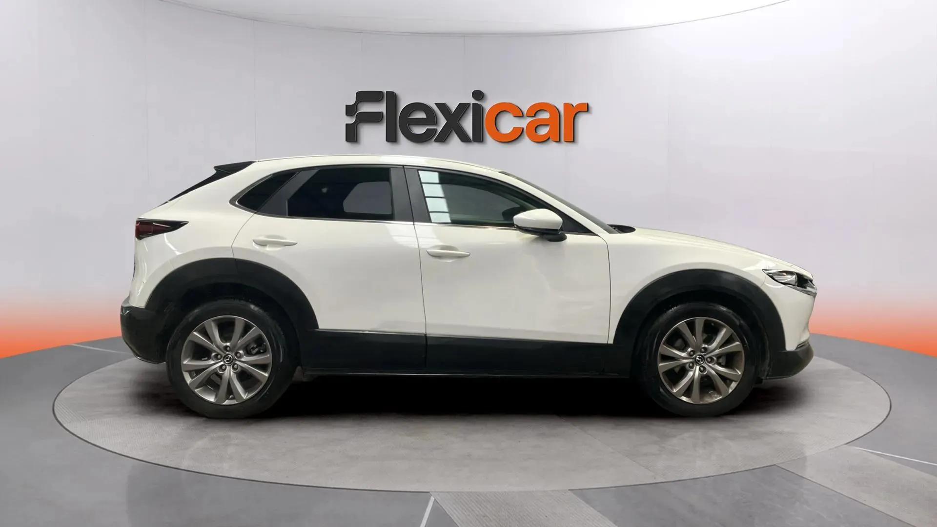 Mazda CX-30 Skyactiv-G 2.0 2WD Evolution - foto 8