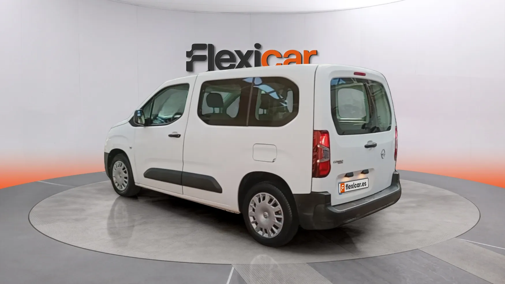 Opel Combo 1.5 TD Edition Plus XL - foto 6